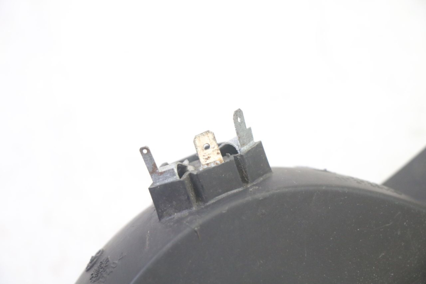 photo de Luz traseira PEUGEOT ELYSEO 125 (1999 - 2004) - Ampliação técnica