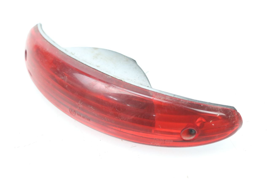 photo de Luz traseira PEUGEOT ELYSEO 50 (1998 - 2001) - Ampliação técnica