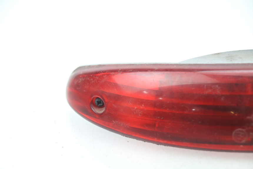 photo de Luz traseira PEUGEOT ELYSEO 50 (1998 - 2001) - Pontos de fixação