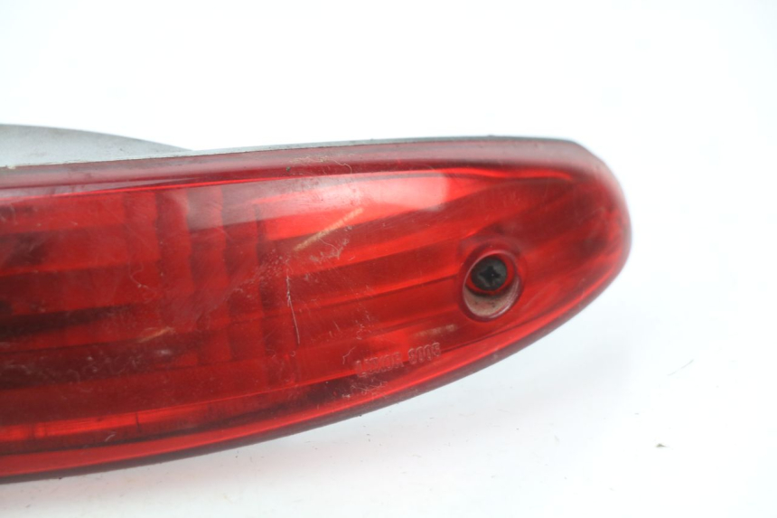 photo de Luz traseira PEUGEOT ELYSEO 50 (1998 - 2001) - Estado da superfície