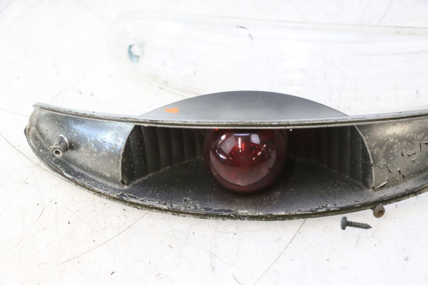 photo de Luz traseira PEUGEOT ELYSTAR 50 (2002 - 2014) - Ampliação técnica