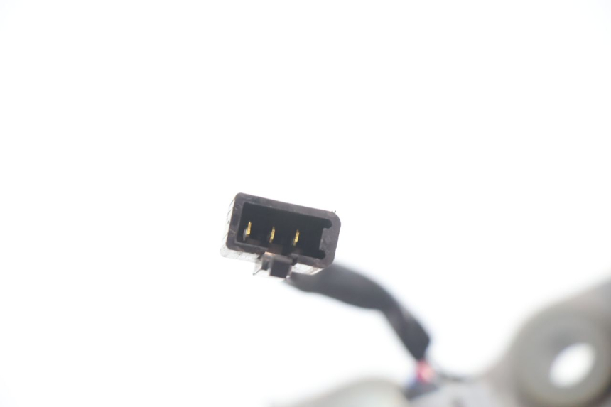 photo de Luz traseira KAWASAKI ER-6 ER6 N 650 (2005 - 2009) - Estado da superfície