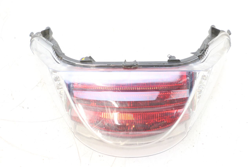photo de FEU ARRIERE KEEWAY F-ACT FACT EVO 50 (2020 - 2026) - Inspeção visual