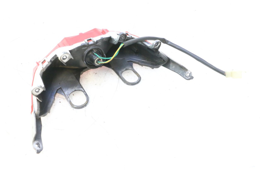 photo de Luz traseira JM MOTORS F45i 4T 50 (2020 - 2023) - Outro ângulo de visão