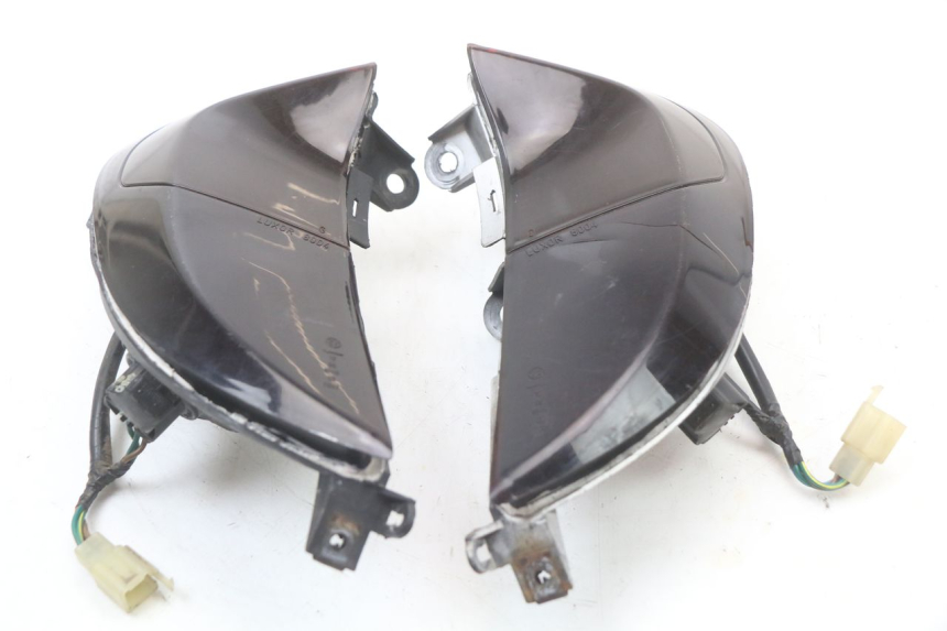 photo de Luz traseira HONDA FES PANTHEON 2T 125 (1998 - 2002) - Detalhe da peça