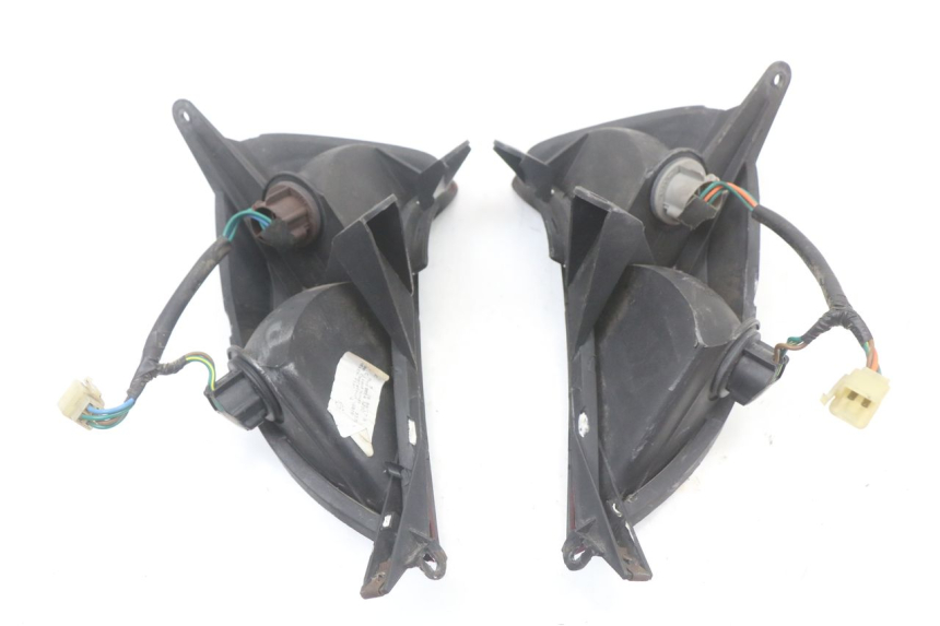 photo de Luz traseira HONDA FES PANTHEON 2T 125 (1998 - 2002) - Zoom do estado de desgaste