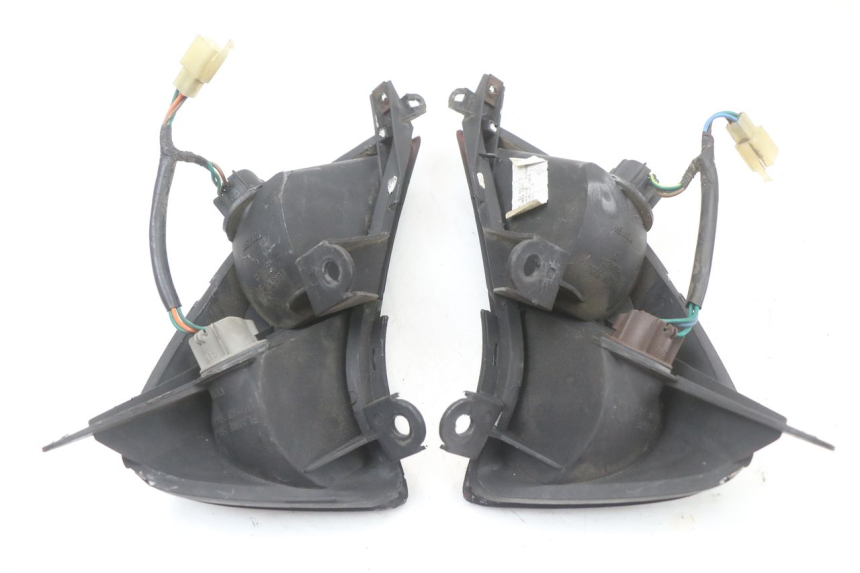 photo de Luz traseira HONDA FES PANTHEON 2T 125 (1998 - 2002) - Outro ângulo de visão