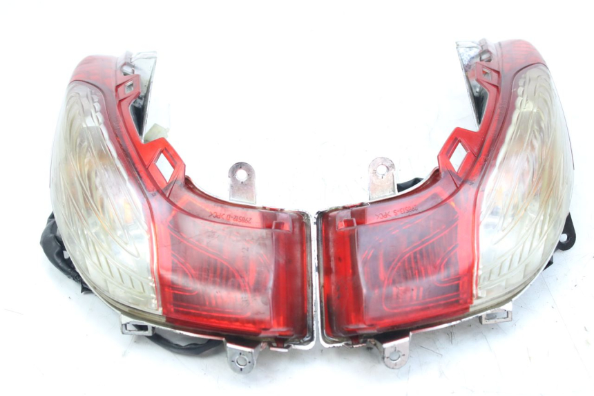 photo de Luz traseira HONDA FES S-WING SWING ABS 125 (2007 - 2015) - Vista principal