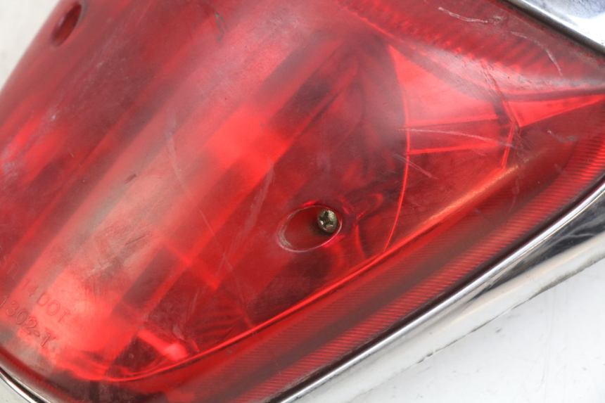 photo de Luz traseira SYM FIDDLE 3 III 125 (2014 - 2020) - Zoom do estado de desgaste