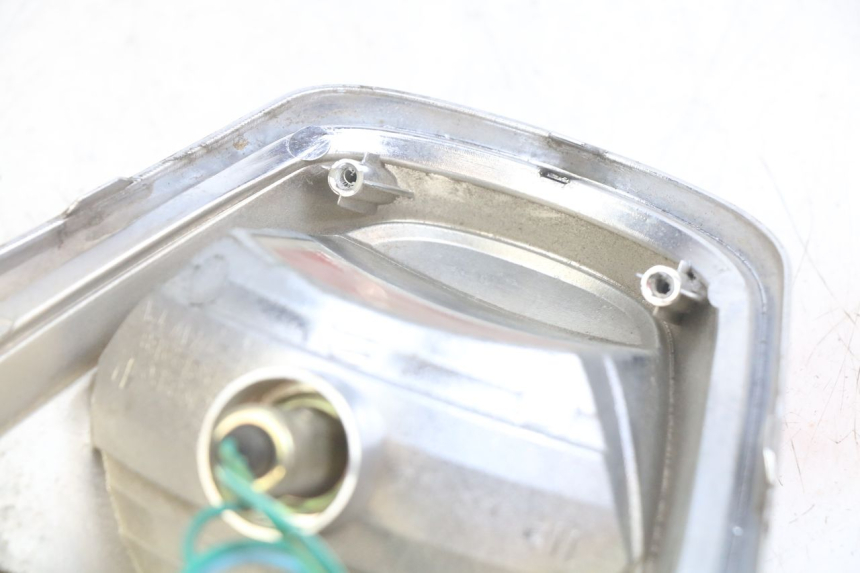 photo de Luz traseira SYM FIDDLE 3 III 125 (2014 - 2020) - Ampliação técnica