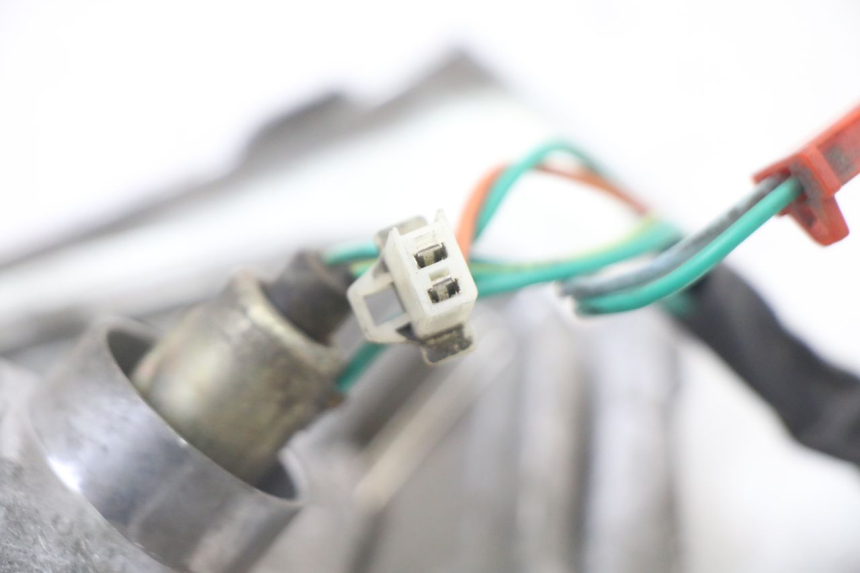 photo de Luz traseira SYM FIDDLE 3 III 125 (2014 - 2020) - Estado da superfície