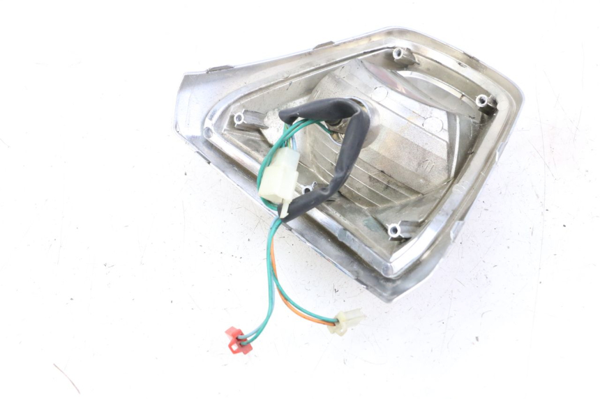 photo de Luz traseira SYM FIDDLE 3 III 50 (2014 - 2020) - Zoom do estado de desgaste
