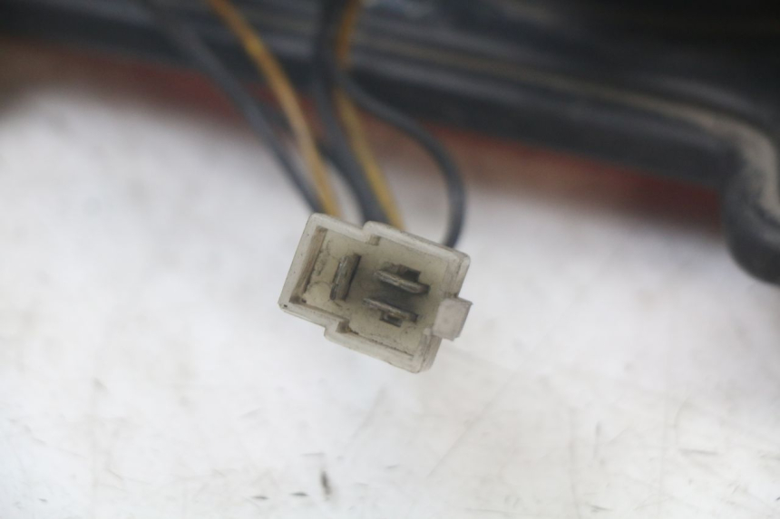 photo de Luz traseira YAMAHA FJ 3CX 1200 (1986 - 1996) - Ampliação dos componentes