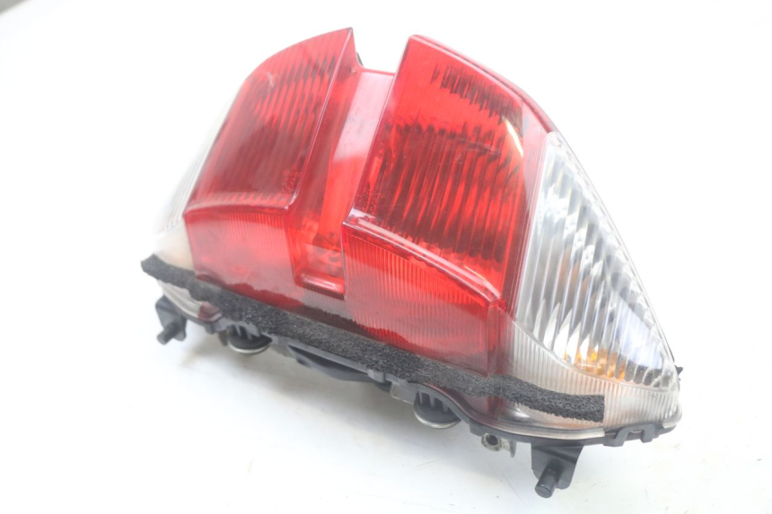 photo de Luz traseira YAMAHA FJR ABS 1300 (2006 - 2012) - Zoom do estado de desgaste