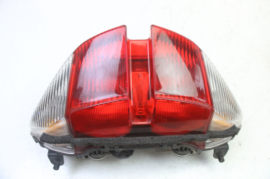 photo de Luz traseira YAMAHA FJR ABS 1300 (2006 - 2012) - Outro ângulo de visão
