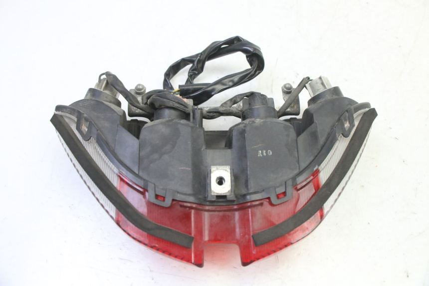 photo de Luz traseira YAMAHA FJR ABS 1300 (2006 - 2012) - Pontos de fixação