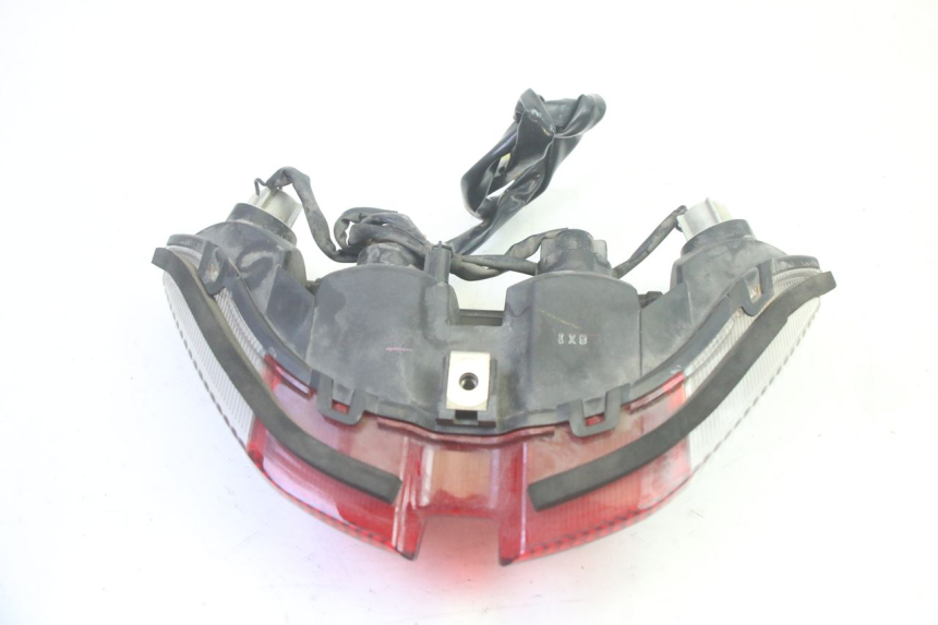 photo de Luz traseira YAMAHA FJR ABS 1300 (2006 - 2012) - Pontos de fixação