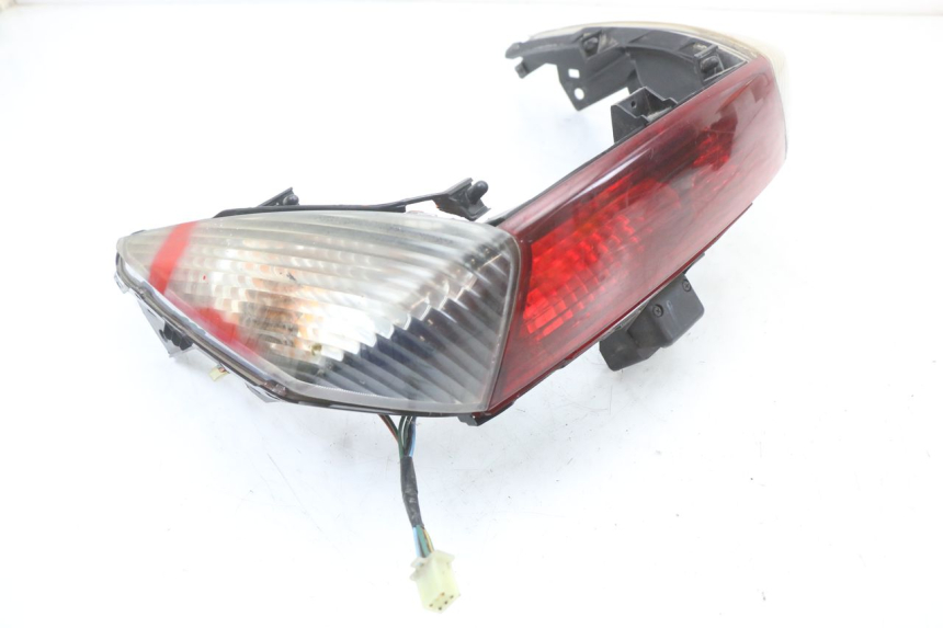 photo de Luz traseira HONDA FJS SILVER WING SILVERWING 400 (2005 - 2008) - Zoom do estado de desgaste