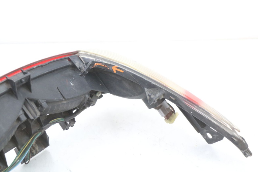 photo de Luz traseira HONDA FJS SILVER WING SILVERWING 400 (2005 - 2008) - Peça verificada
