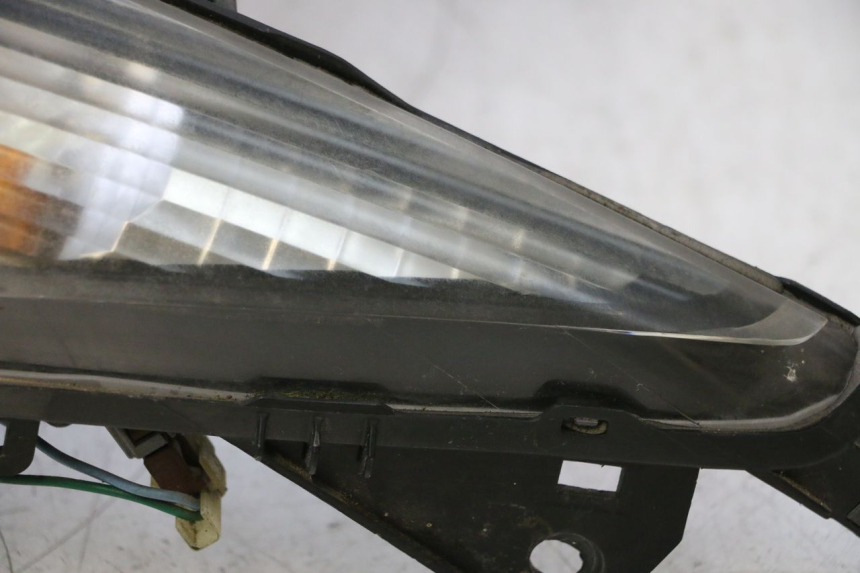 photo de Luz traseira HONDA FJS SILVER WING SILVERWING 400 (2005 - 2008) - Ângulo alternativo