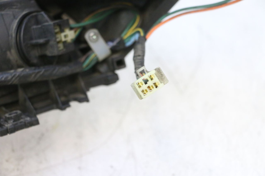 photo de Luz traseira HONDA FJS SILVER WING SILVERWING 400 (2005 - 2008) - Zoom do estado de desgaste