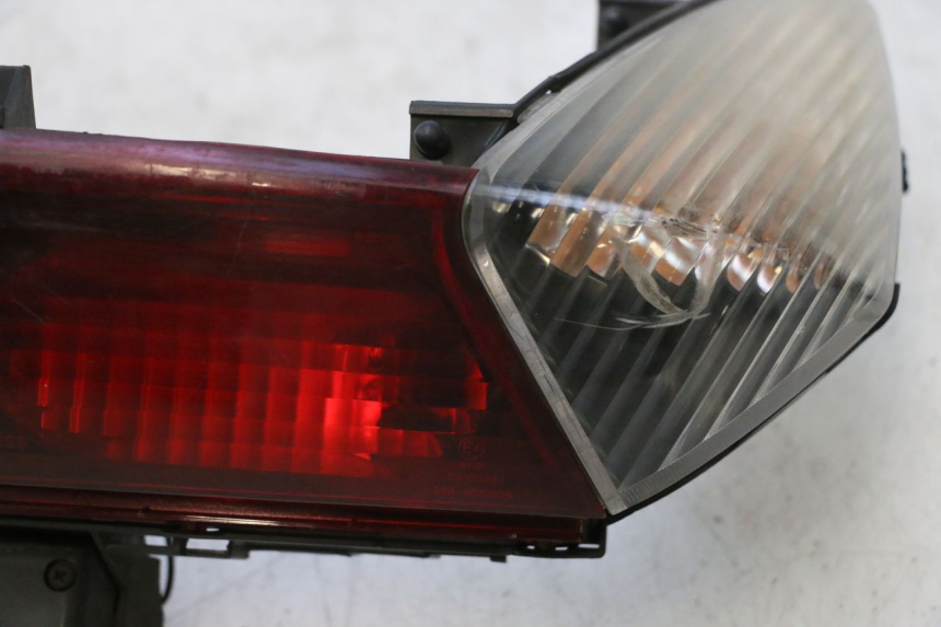 photo de Luz traseira HONDA FJS SILVER WING SILVERWING 400 (2005 - 2008) - Marcações e referências