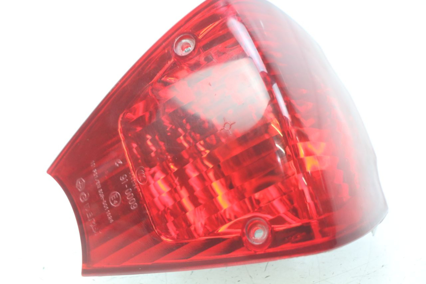 photo de Luz traseira PIAGGIO FLY 100 (2006 - 2010) - Detalhe da peça
