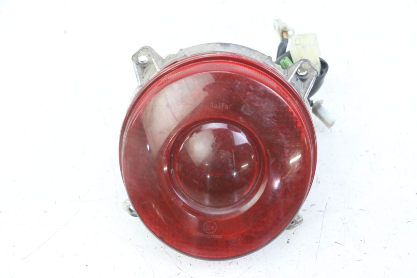 photo de Luz traseira VENESI FLY RETRO 4T 50 (2020 - 2025) - Detalhe da peça