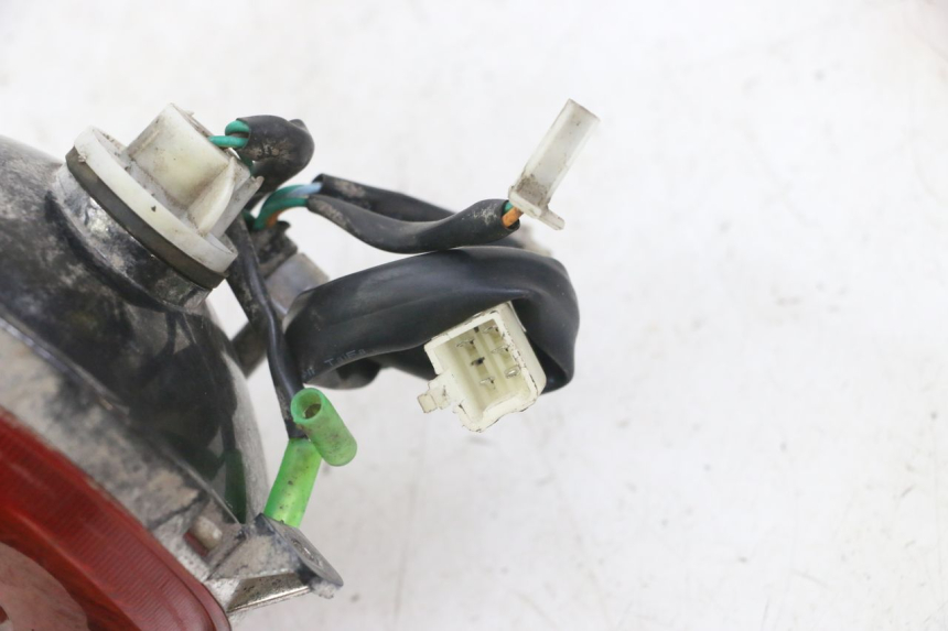 photo de Luz traseira VENESI FLY RETRO 4T 50 (2020 - 2025) - Ampliação técnica