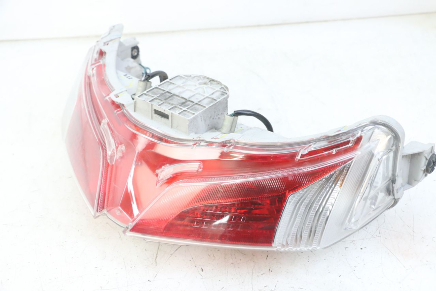 photo de Luz traseira HONDA FORZA ABS 300 (2013 - 2017) - Ampliação dos componentes