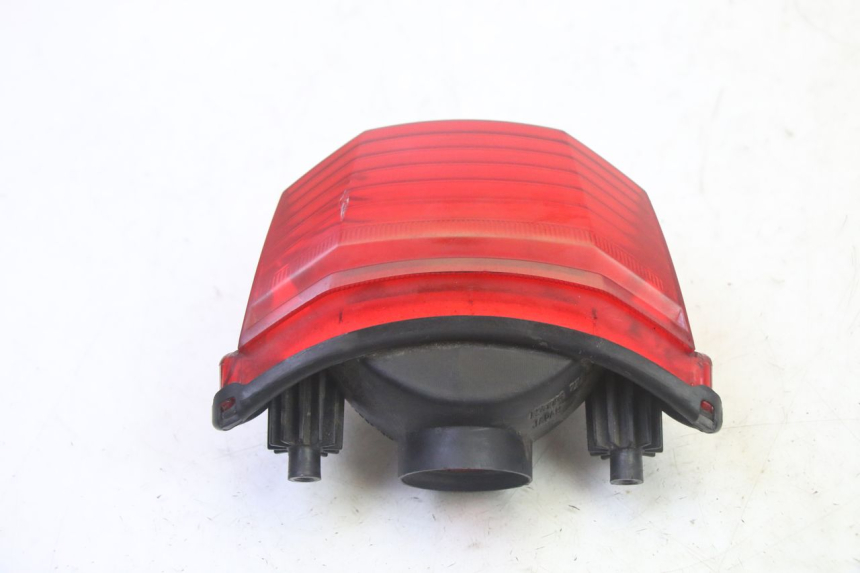 photo de Luz traseira YAMAHA FZ6 N FAZER 600 (2004 - 2006) - Estado da superfície