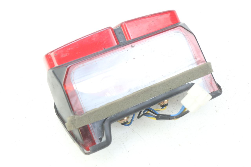 photo de Luz traseira YAMAHA FZS FAZER 600 (1998 - 2001) - Outro ângulo de visão