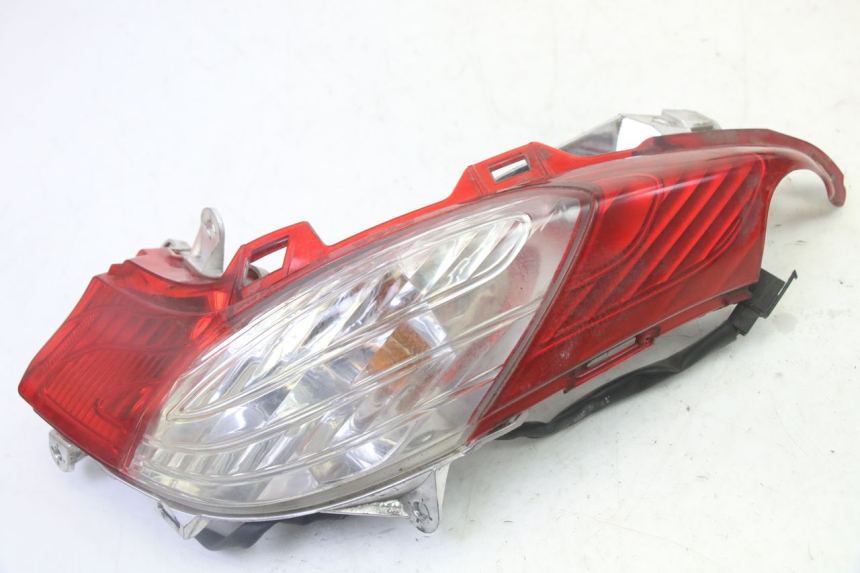 photo de FAROLIM TRASEIRO ESQUERDO HONDA FES S-WING SWING ABS 125 (2007 - 2015) - Outro ângulo de visão