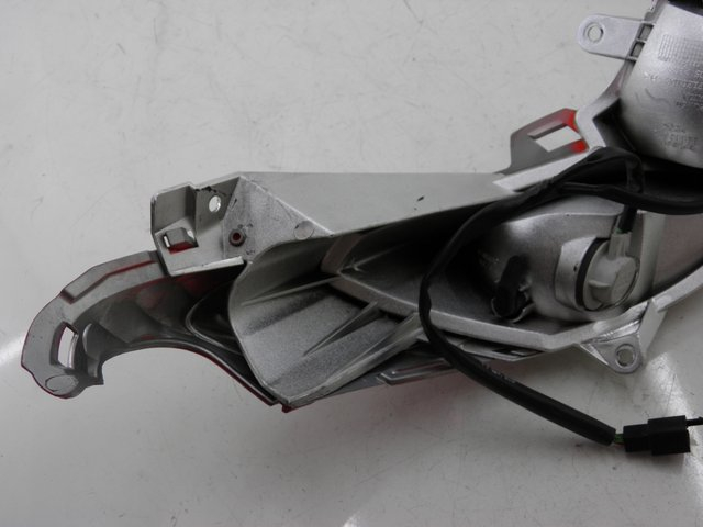 photo de FAROLIM TRASEIRO ESQUERDO HONDA FES S-WING SWING 125 (2007 - 2015) - Ampliação técnica