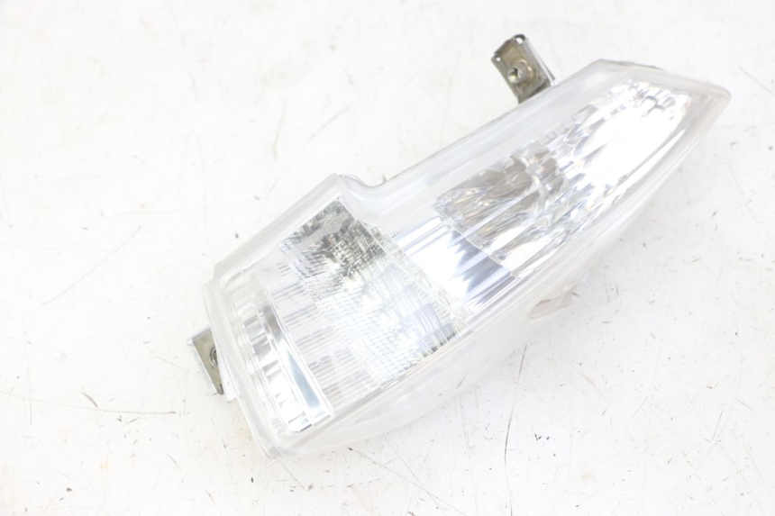 photo de FAROL TRASEIRO ESQUERDO PIAGGIO IE MP3 YOURBAN 300 (2011 - 2016) - Vista geral