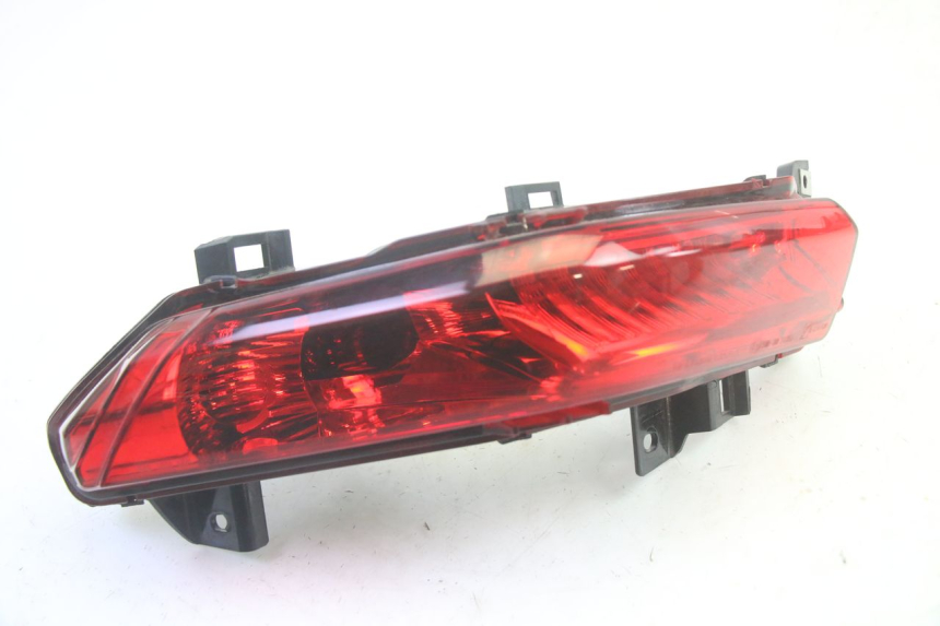 photo de FAROL TRASEIRO ESQUERDO PIAGGIO MP3 HPE 350 (2018 - 2020) - Vista principal