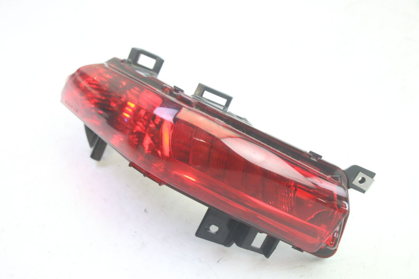 photo de FAROL TRASEIRO ESQUERDO PIAGGIO MP3 HPE 350 (2018 - 2020) - Zoom do estado de desgaste