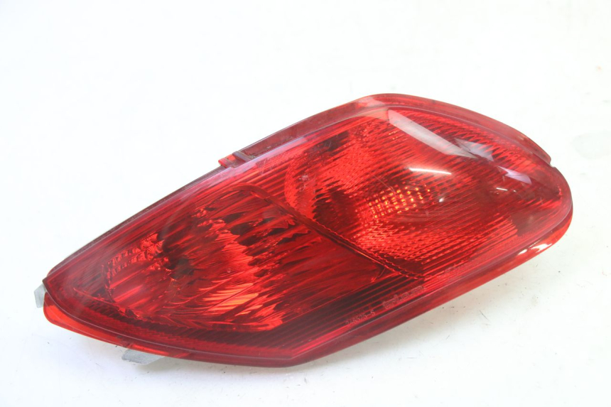 photo de FAROL TRASEIRO ESQUERDO PIAGGIO MP3 LT 300 (2010 - 2016) - Vista principal