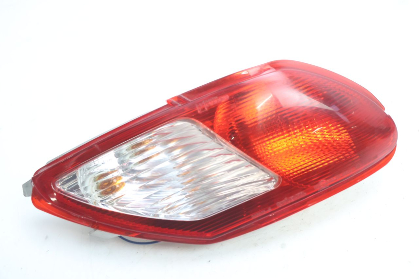 photo de FAROL TRASEIRO ESQUERDO PIAGGIO MP3 LT 300 (2010 - 2016) - Vista principal