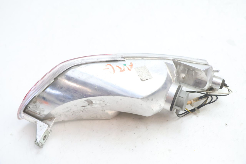 photo de FAROL TRASEIRO ESQUERDO PIAGGIO MP3 LT 400 (2007 - 2012) - Ampliação técnica