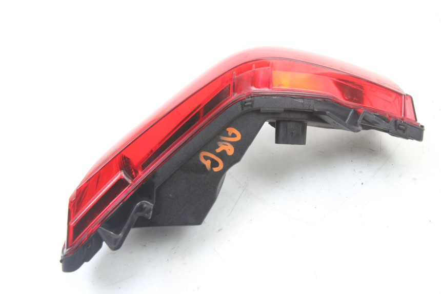 photo de FAROL TRASEIRO ESQUERDO PIAGGIO MP3 500 (2014 - 2017) - Vista geral