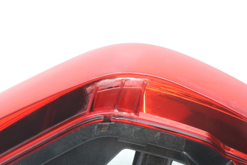 photo de FAROL TRASEIRO ESQUERDO PIAGGIO MP3 500 (2016 - 2018) - Pontos de fixação