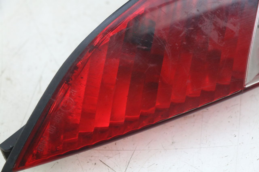 photo de FAROL TRASEIRO ESQUERDO PEUGEOT SATELIS 125 (2010 - 2012) - Ampliação técnica