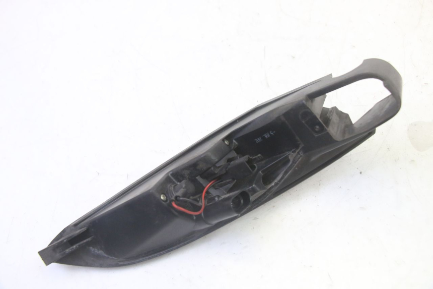 photo de FAROL TRASEIRO ESQUERDO PEUGEOT SATELIS 125 (2010 - 2012) - Vista geral