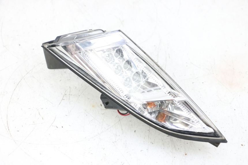 photo de FAROL TRASEIRO ESQUERDO PEUGEOT SATELIS 125 (2013 - 2018) - Vista principal