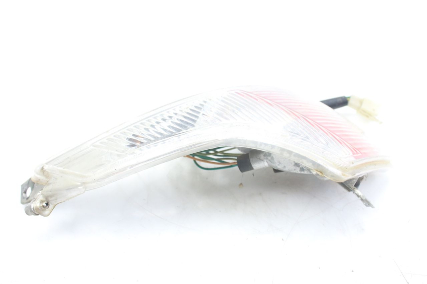 photo de FAROLIM TRASEIRO ESQUERDO PEUGEOT VIVACITY NEW 2T 50 (2008 - 2017) - Pontos de fixação
