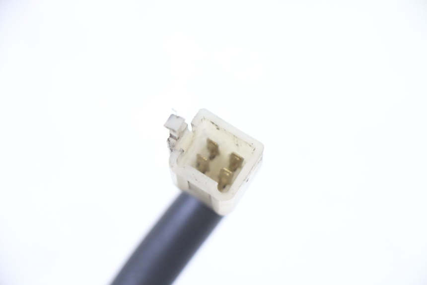 photo de FAROLIM TRASEIRO ESQUERDO PEUGEOT VIVACITY NEW 2T 50 (2008 - 2017) - Pontos de fixação