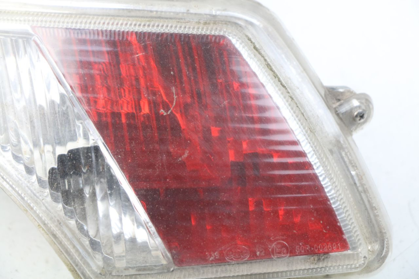 photo de FAROL TRASEIRO ESQUERDO PEUGEOT VIVACITY NEW 4T 50 (2008 - 2017) - Pontos de fixação