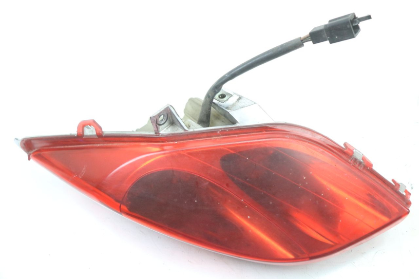photo de FAROL TRASEIRO ESQUERDO YAMAHA X-MAX XMAX 125 (2010 - 2013) - Zoom do estado de desgaste
