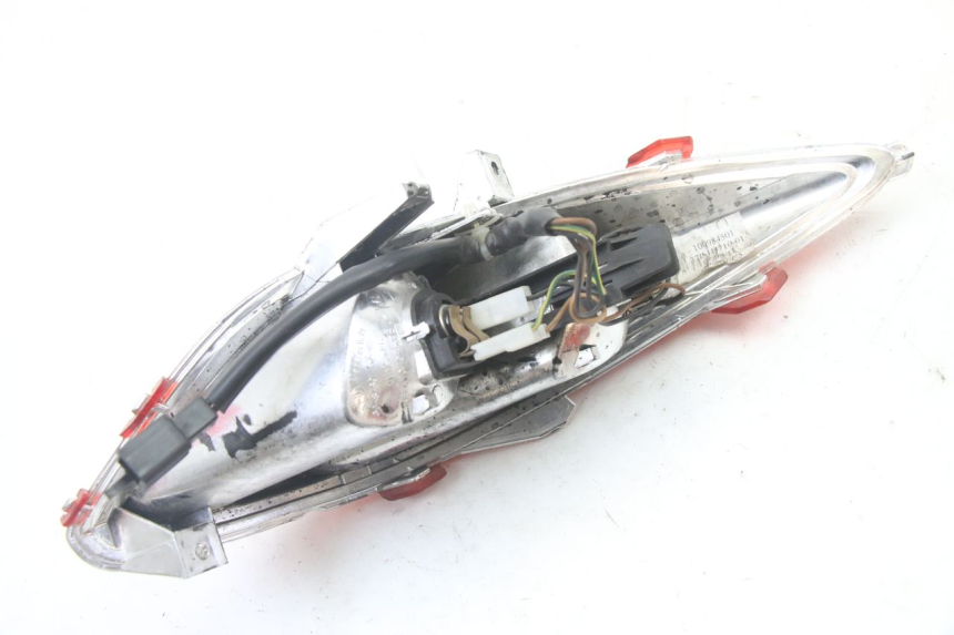 photo de FAROL TRASEIRO ESQUERDO YAMAHA X-MAX XMAX 125 (2010 - 2013) - Ampliação técnica